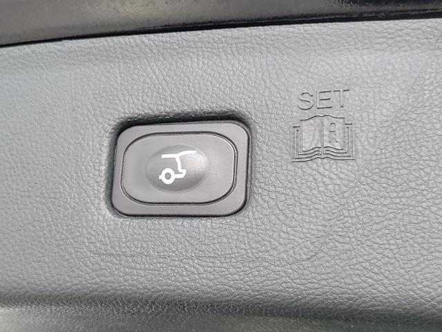 2021 Ford Edge ST-Line