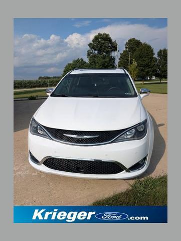 2017 Chrysler Pacifica Limited for sale near Columbus, OH