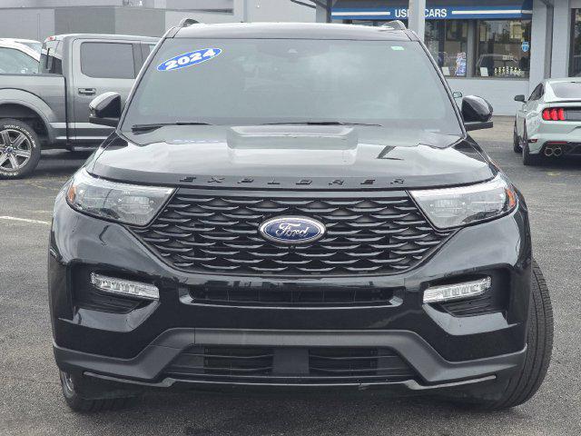 2024 Ford Explorer ST-Line