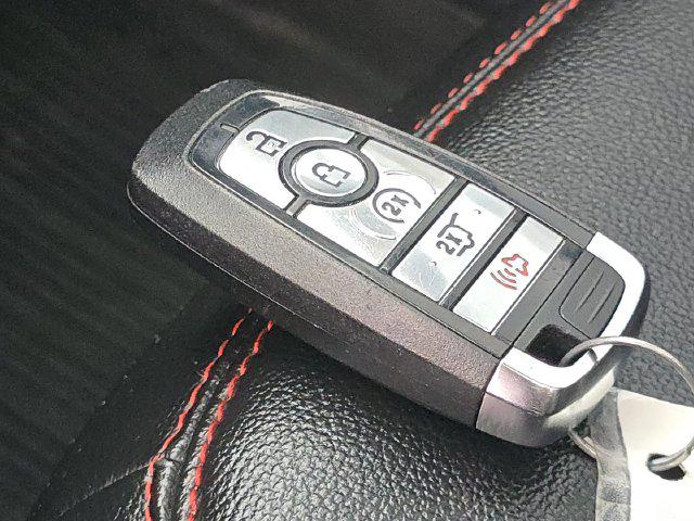 2024 Ford Explorer ST-Line