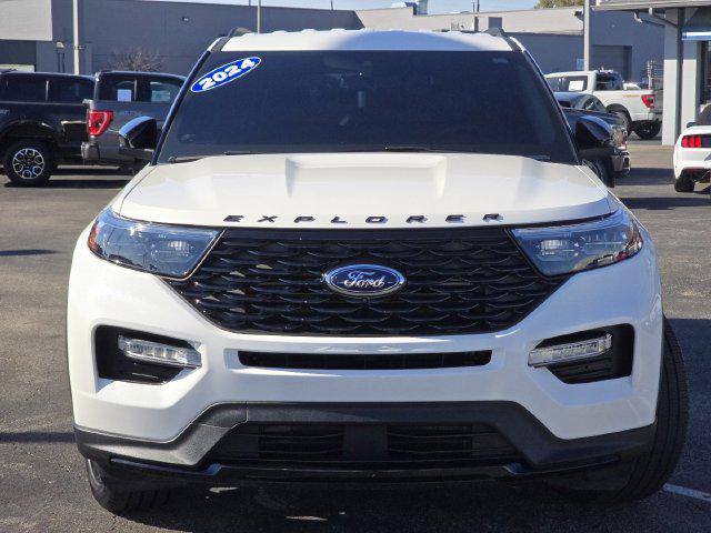 2024 Ford Explorer ST-Line