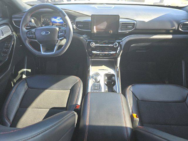 2024 Ford Explorer ST-Line