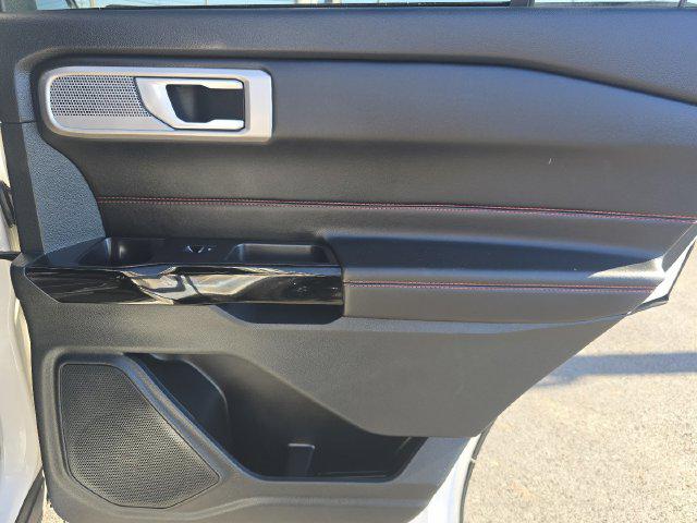2024 Ford Explorer ST-Line