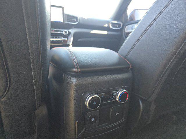 2024 Ford Explorer ST-Line