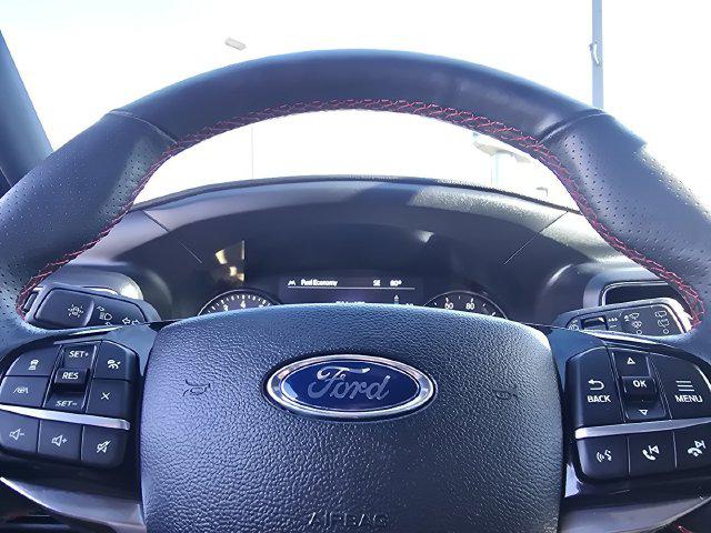 2024 Ford Explorer ST-Line