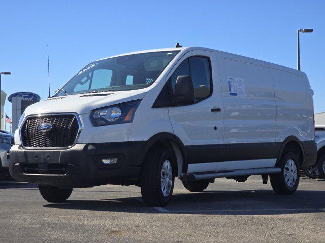2025 Ford Transit Cargo Van Base
