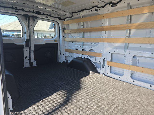 2025 Ford Transit Cargo Van Base