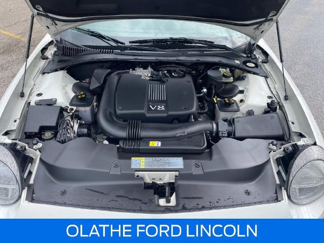 2002 Ford Thunderbird Base