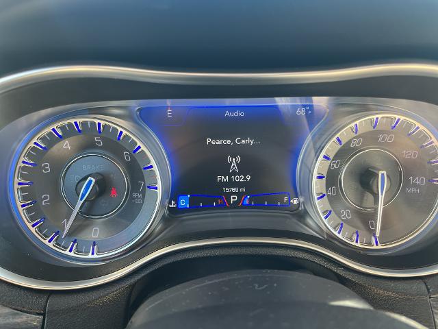 2020 Chrysler 300 Touring L