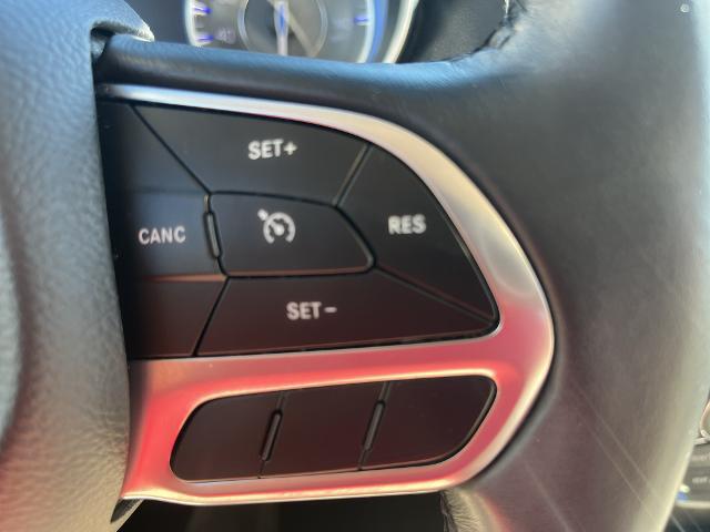 2020 Chrysler 300 Touring L