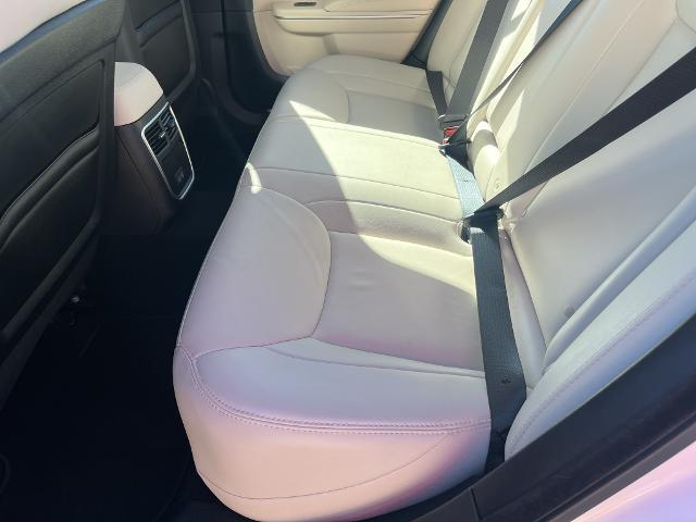 2020 Chrysler 300 Touring L