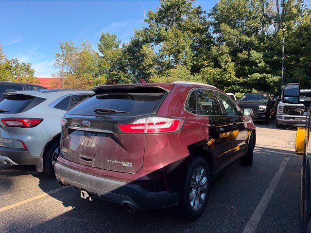 2020 Ford Edge Titanium