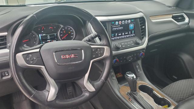 2017 GMC Acadia SLE-2