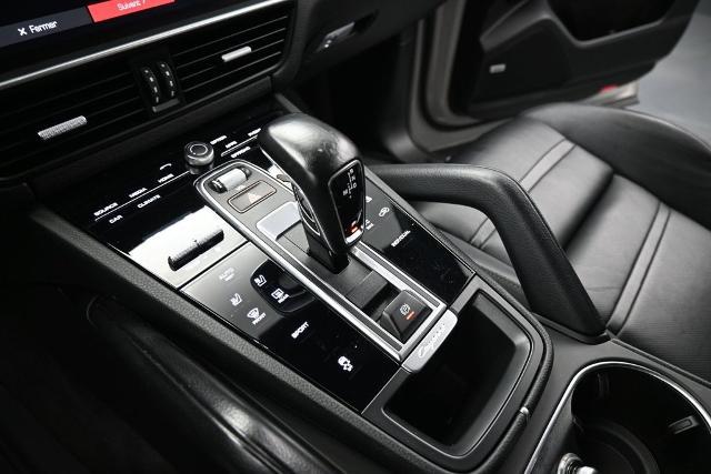 2021 Porsche Cayenne Base