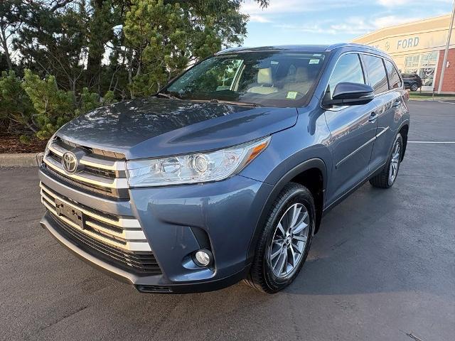 2019 Toyota Highlander XLE for sale in Elma, NY