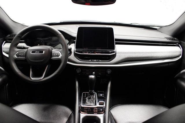 2025 Jeep Compass Latitude 4x4