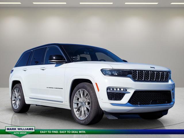 2023 Jeep Grand Cherokee Summit 4x4 for sale near Cincinnati, OH