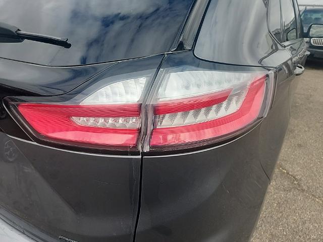 2023 Ford Edge SE