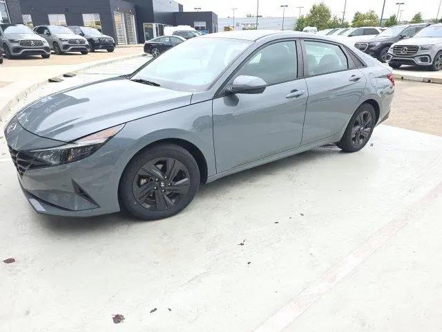2021 Hyundai Elantra SEL for sale near Columbus, OH