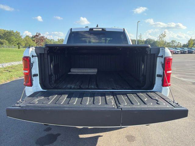 2025 Ram 1500 Limited Crew Cab 4x4 57 Box