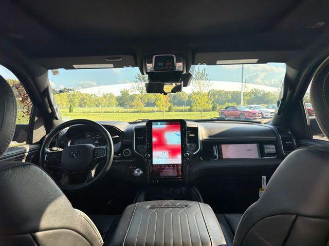 2025 Ram 1500 Limited Crew Cab 4x4 57 Box