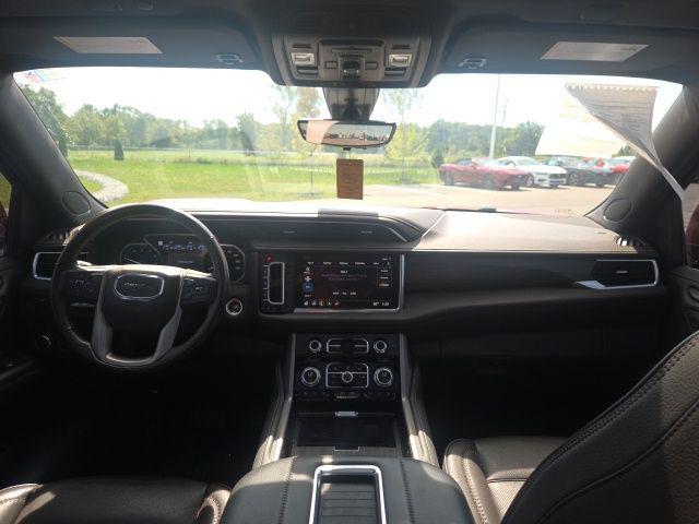 2021 GMC Yukon XL 4WD Denali