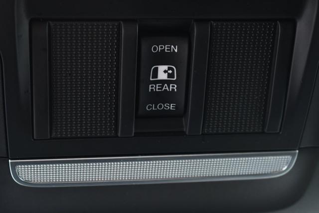 2019 Ram 1500 Big Horn/Lone Star Crew Cab 4x4 57 Box