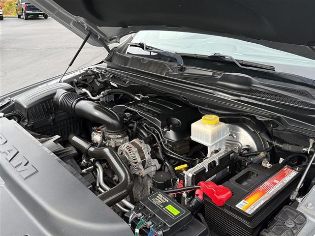 2019 Ram 1500 Limited Crew Cab 4x4 57 Box