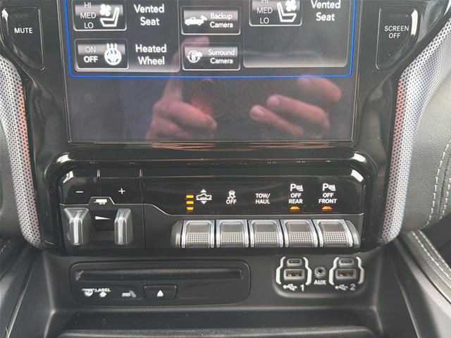 2019 Ram 1500 Limited Crew Cab 4x4 57 Box