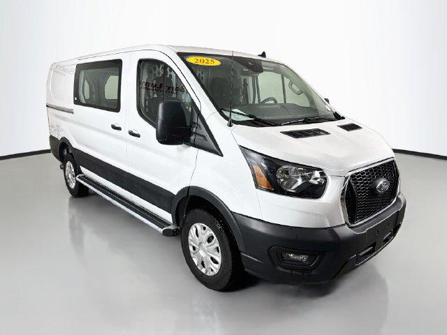 2025 Ford Transit Cargo Van Base for sale in Bloomington, IL