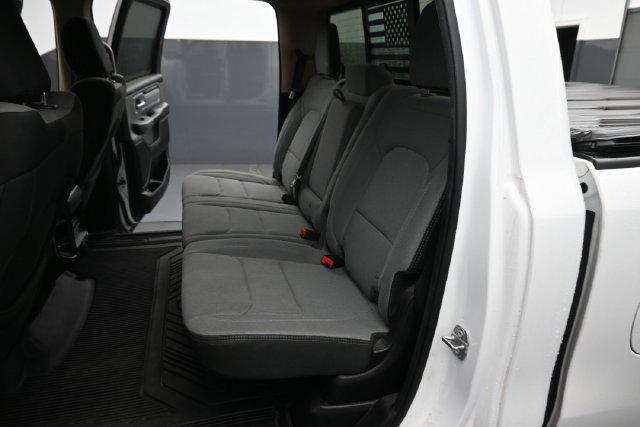 2019 Ram 1500 Big Horn/Lone Star Crew Cab 4x4 57 Box