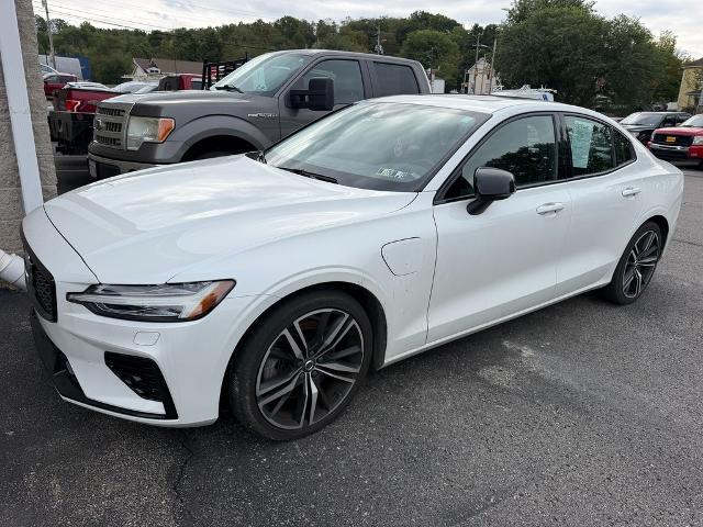 2022 Volvo S60 Recharge T8 R-Design Expression for sale in Burgettstown, PA