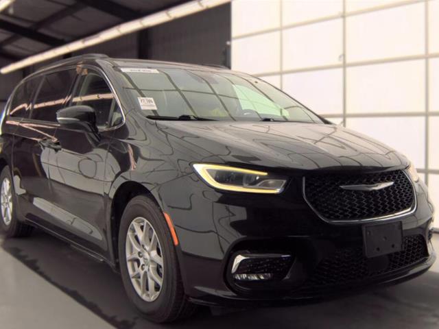 2022 Chrysler Pacifica Touring L for sale in Gilmer, TX