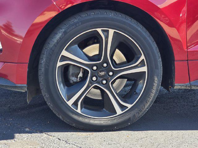 2020 Ford Edge ST