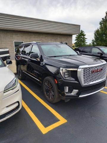 2022 GMC Yukon 4WD Denali