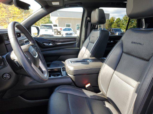 2022 GMC Yukon 4WD Denali