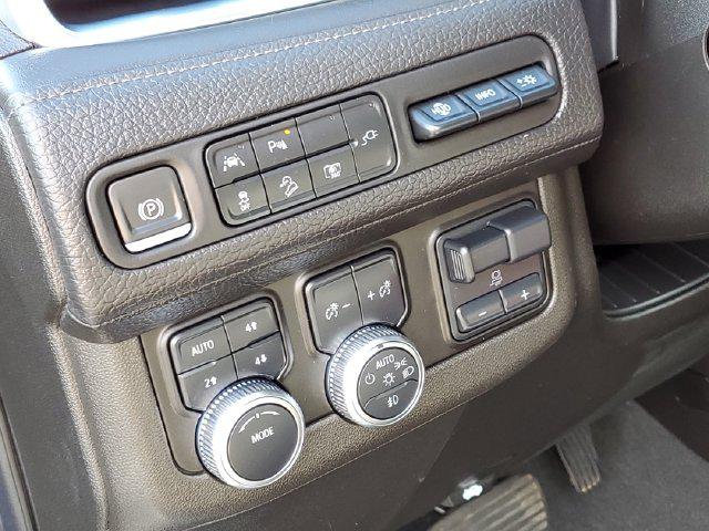 2022 GMC Yukon 4WD Denali