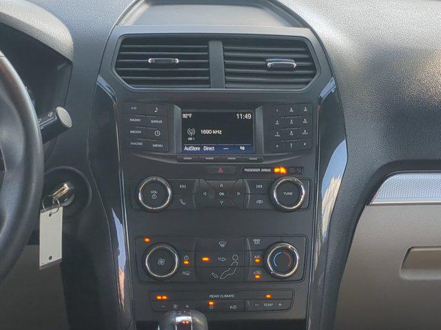 2018 Ford Explorer Base