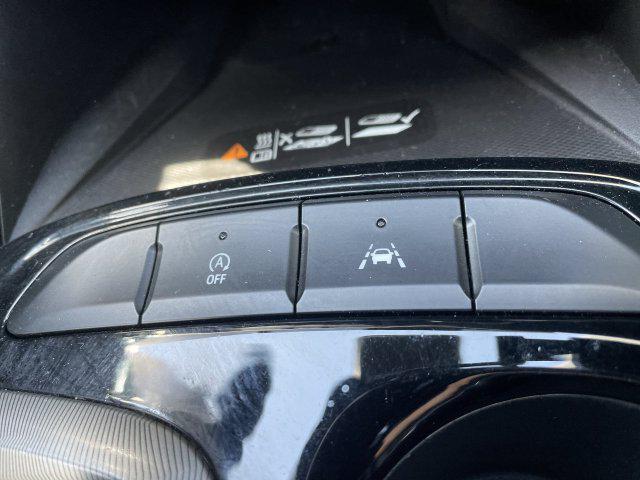 2024 Buick NV Sport Touring FWD