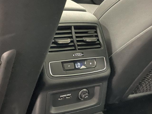 2025 Audi A5 Sportback Premium 45 TFSI S line quattro S tronic