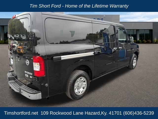 2016 Nissan 3500 SV V6