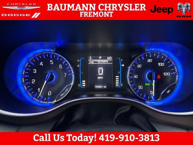 2017 Chrysler Pacifica Touring-L
