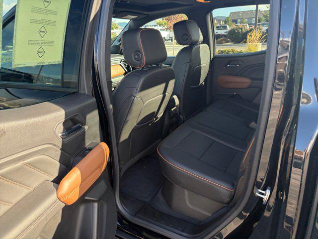 2023 GMC Canyon 4WD Crew Cab Short Box AT4