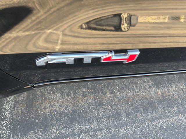 2023 GMC Canyon 4WD Crew Cab Short Box AT4