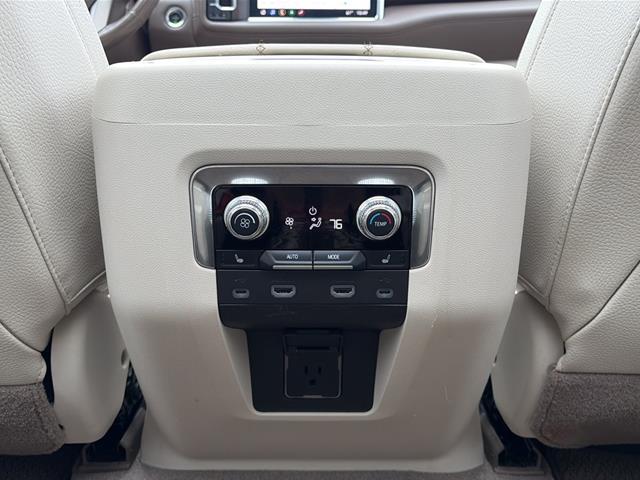 2021 GMC Yukon 4WD Denali