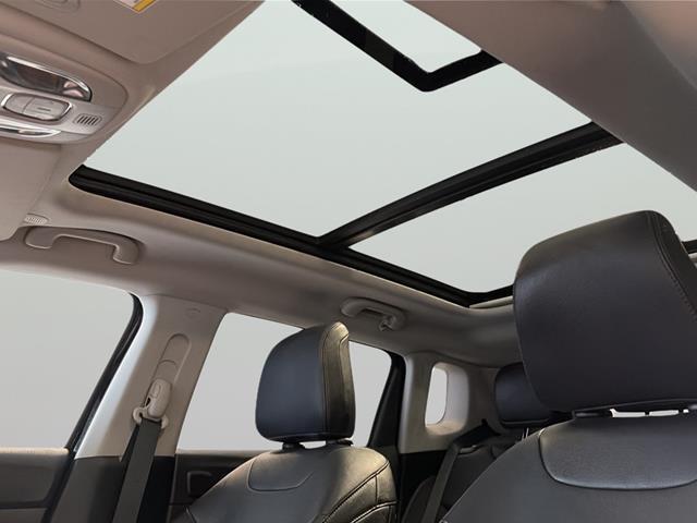 2022 Jeep Compass Latitude Lux 4x4