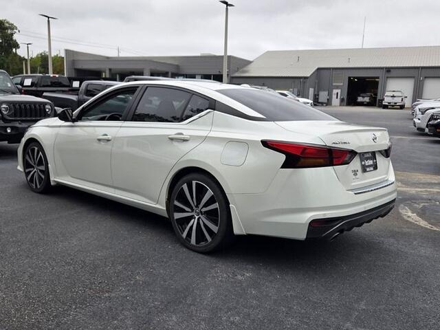 2021 Nissan Altima SR FWD