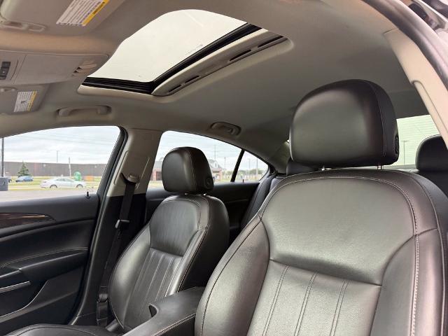 2017 Buick Regal Turbo Sport Touring