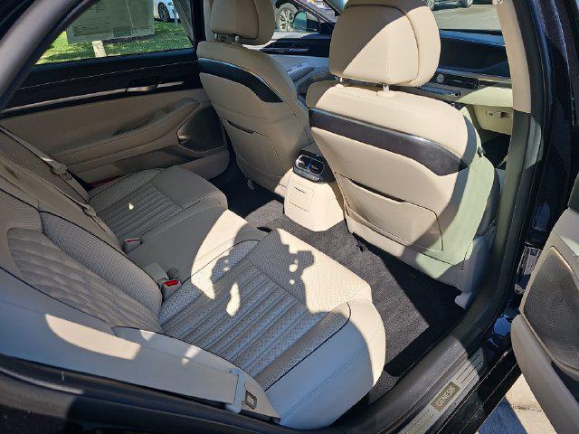 2020 Genesis G90 3.3T Premium RWD