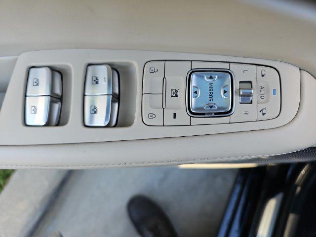 2020 Genesis G90 3.3T Premium RWD